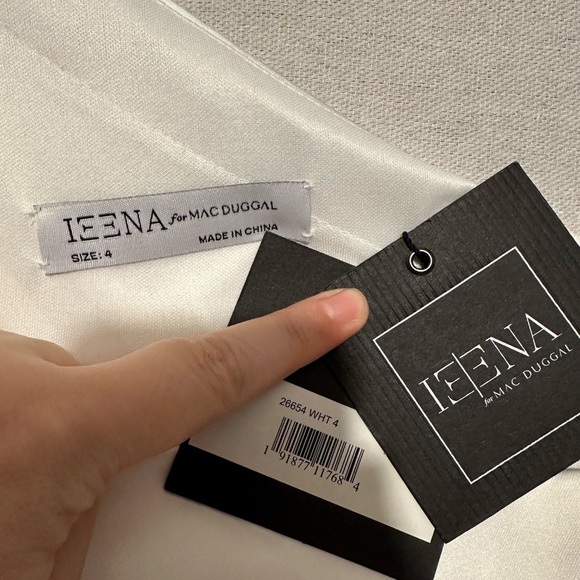 NWT Ieena for Mac Duggal Gathered One Shoulder Satin Faux Wrap Gown - size 4 - Picture 7 of 7